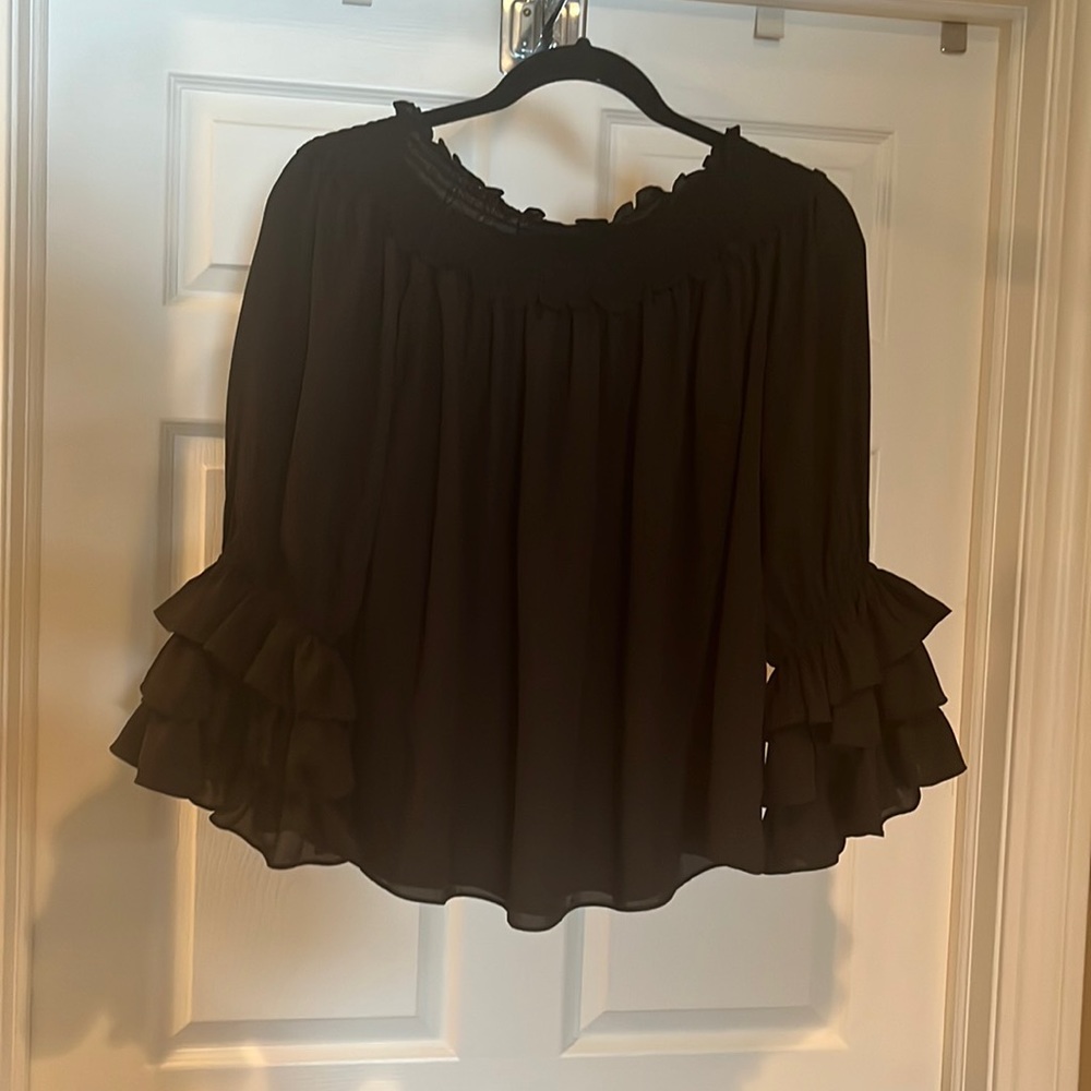 Off the shoulder black detailed blouse